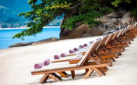 เรอเนซองส์ เกาะสมุย รีสอร์ต แอนด์ สปา